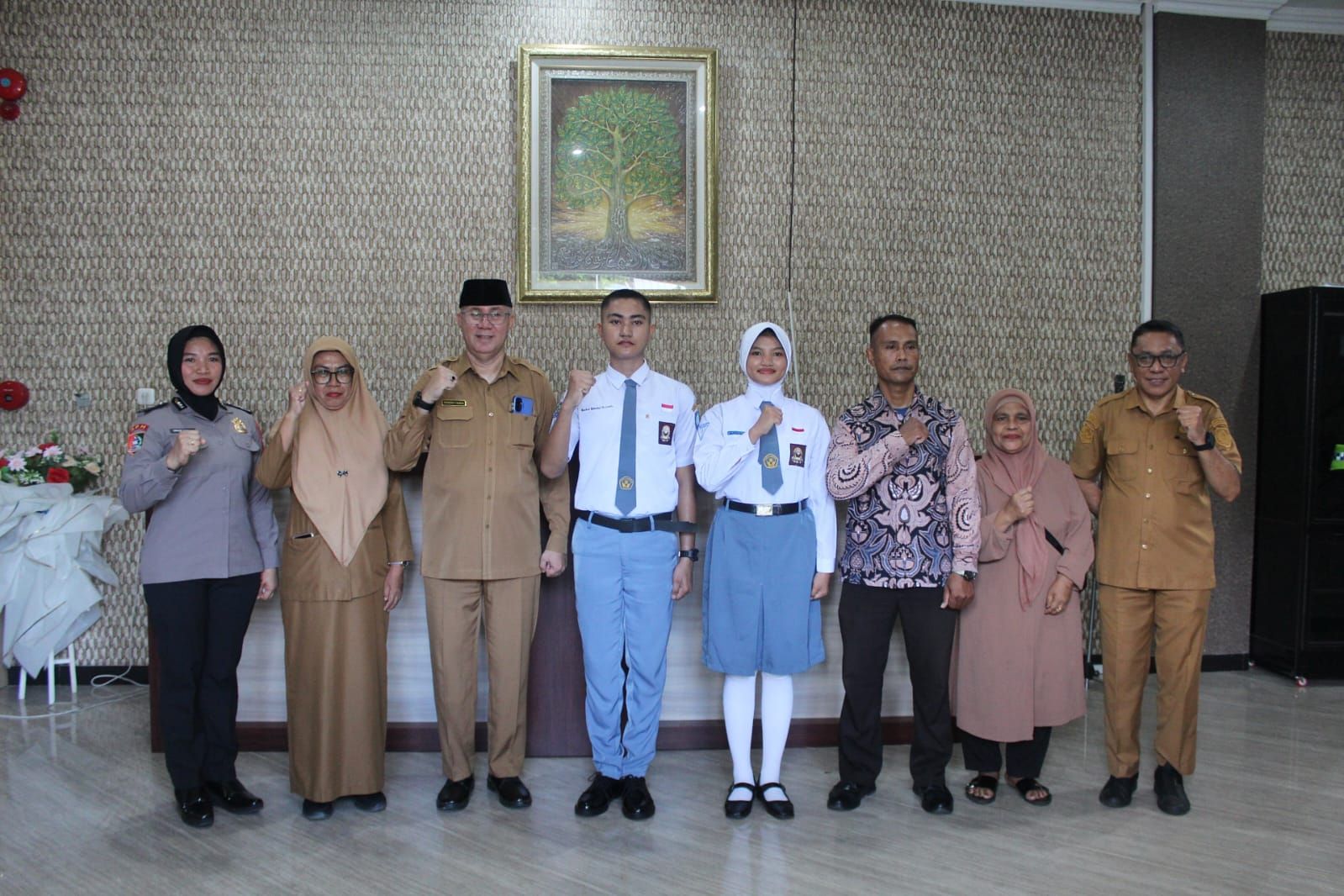Haikal dan Mardhatilla Wakili Maluku Utara di Paskibraka Nasional 2026, Dilepas Penuh Haru