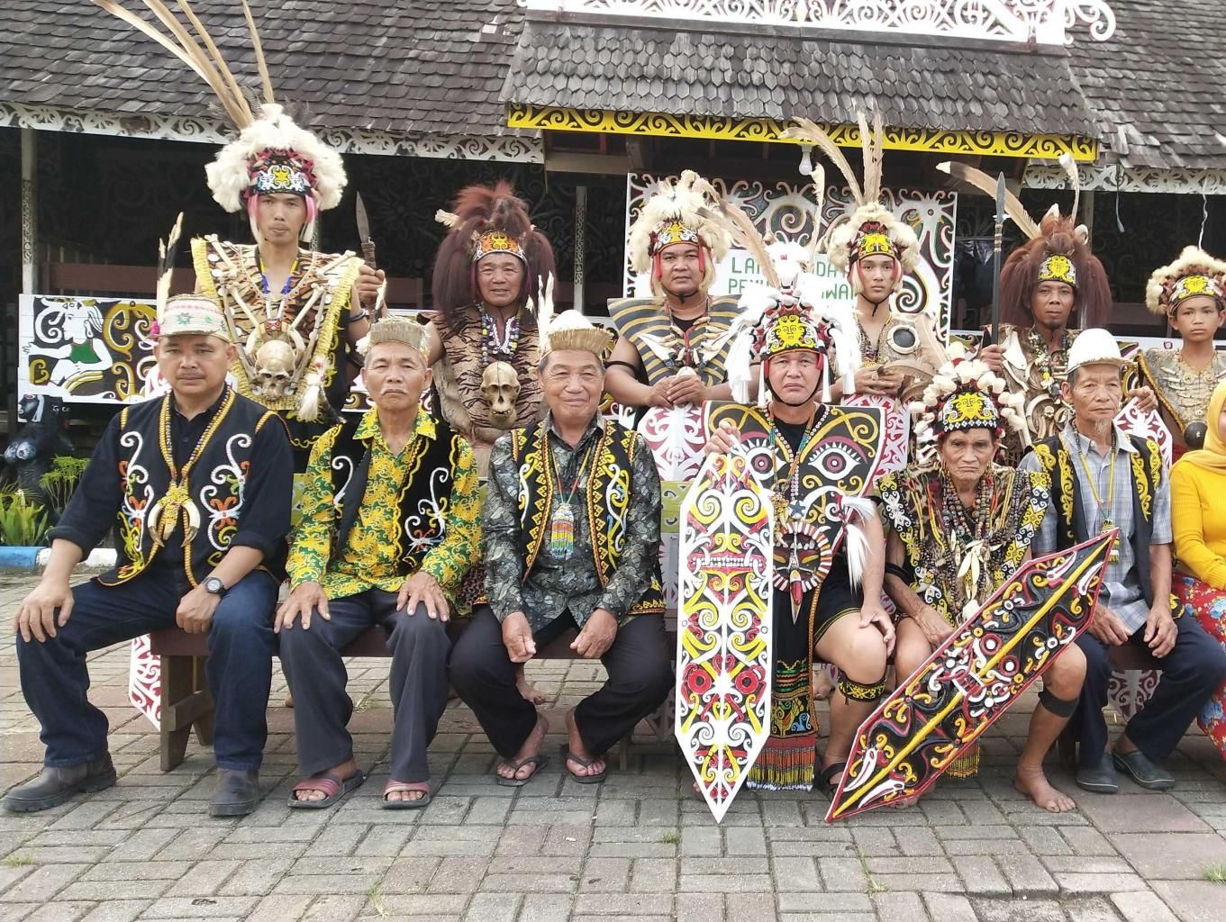 Melihat Desa Budaya Pampang Samarinda, Wisata Budaya Dayak Kenyah dengan Alam yang Eksotis