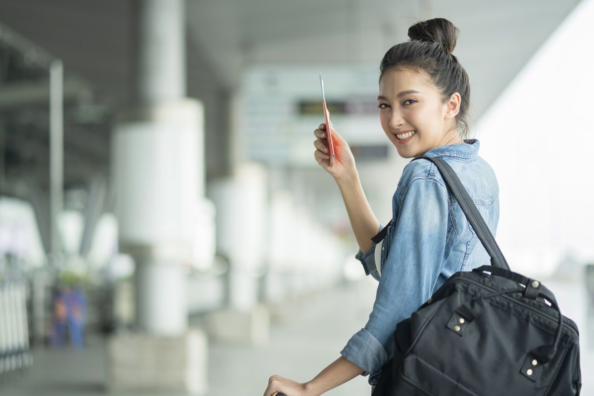 Mau Liburan ke Luar Negeri Modal Rp5 Juta? Ini 4 Tips Hematnya