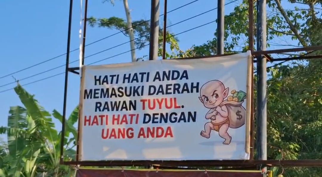 Heboh Uang Warga Hilang Misterius di Jember, Ada Spanduk Awas Tuyul di Pertigaan Desa