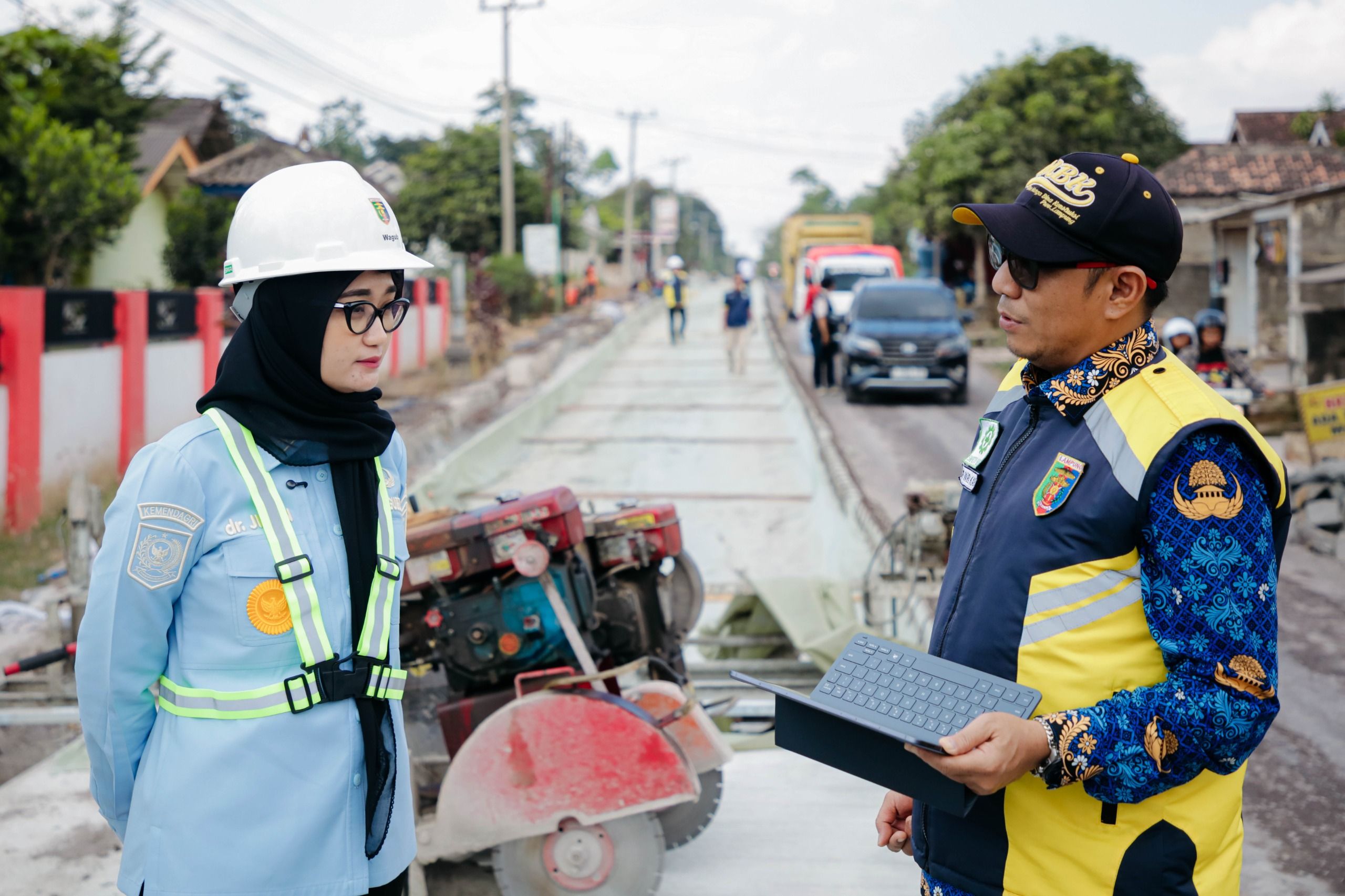 Setelah 11 Tahun, Jalan Wates-Metro Akhirnya Diperbaiki