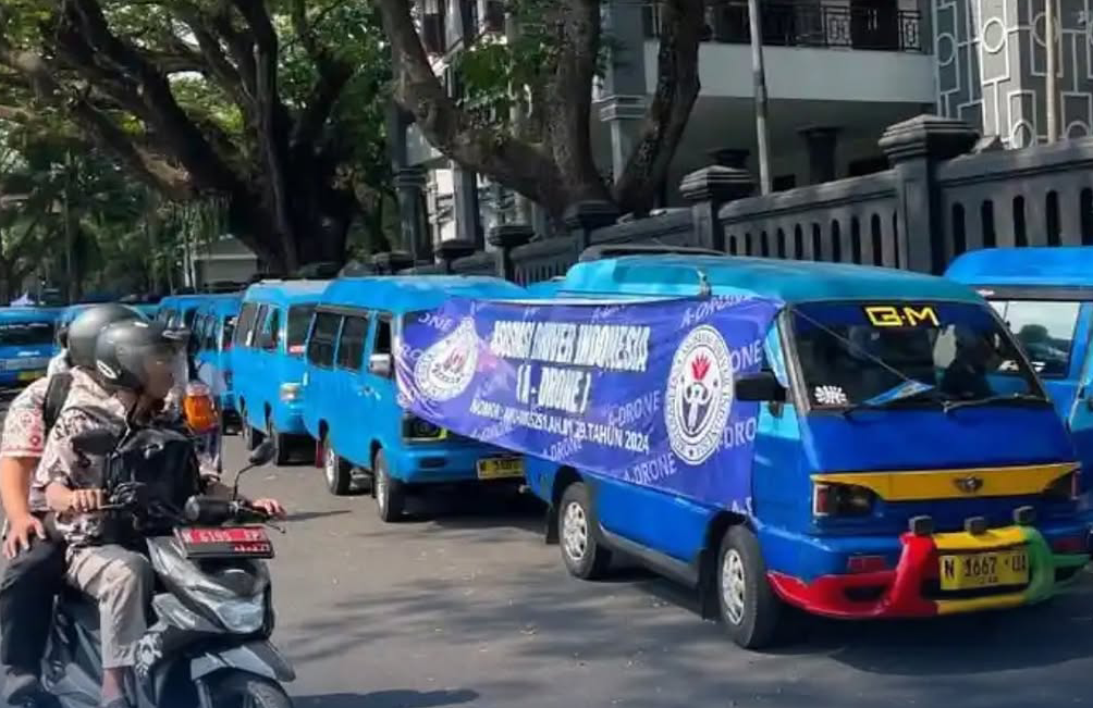 Sopir Angkot Malang Kembali Tolak Koridor 2 Trans Jatim, Minta Rute Baru Dihentikan
