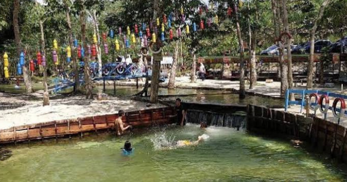 Wisata Sungai Hijau Bangkinang Kampar, Pemandian Alam Air Jernih Kehijauan yang Jadi Favorit Liburan di Riau