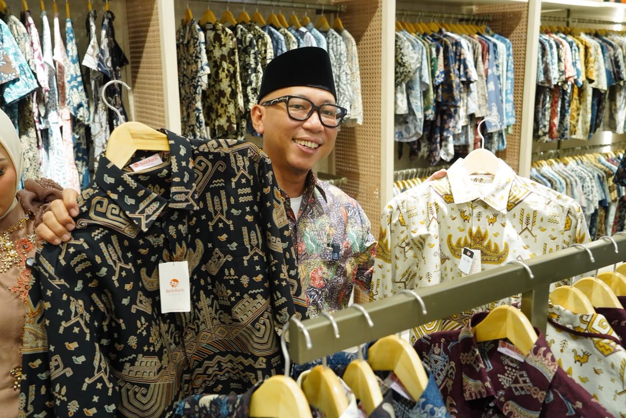 Motif Batik Lampung Akan Dipasarkan di 120 Gerai Batik Keris