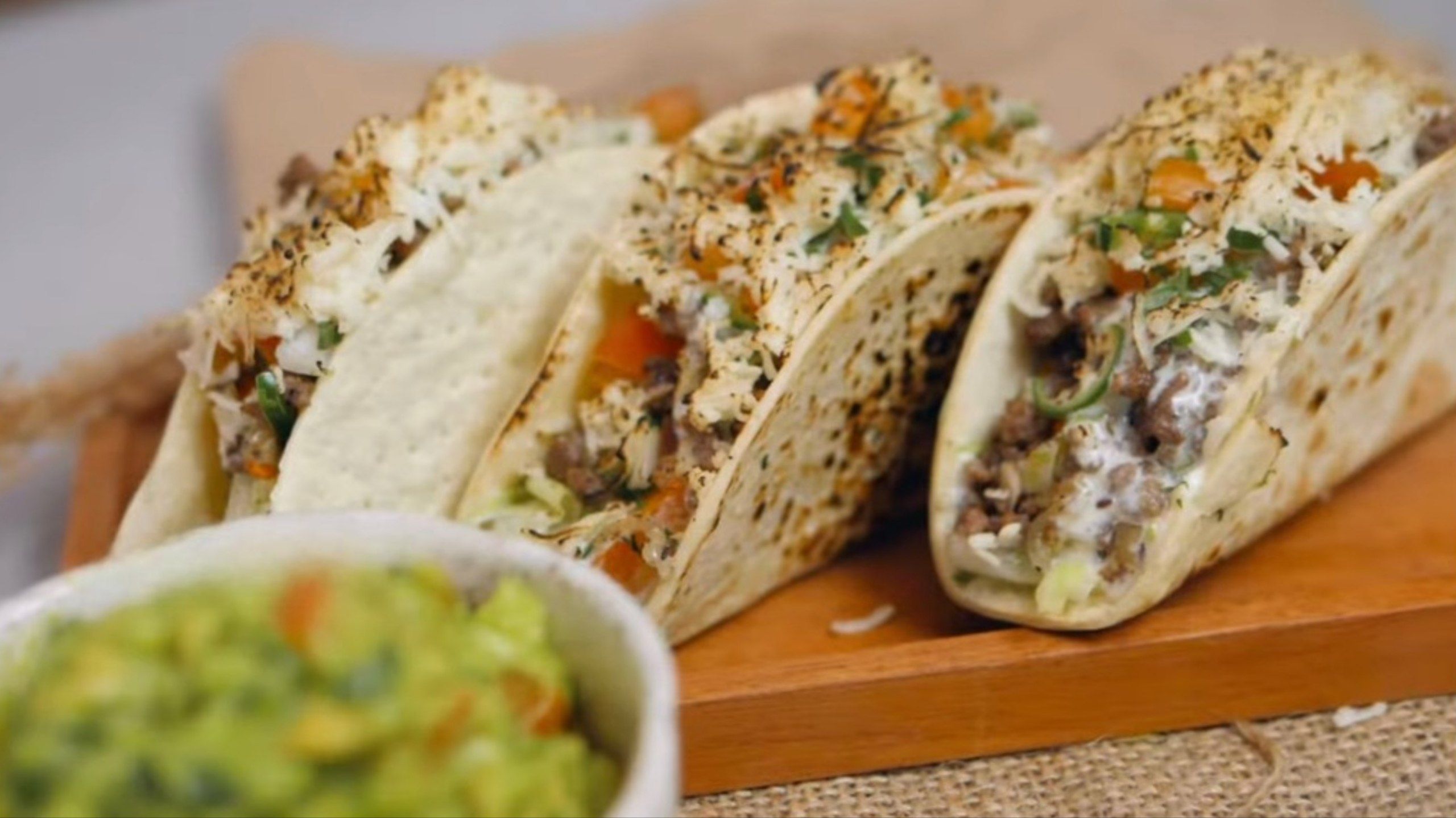 Resep Taco Ala Meksiko dengan Isian Daging yang Lezat
