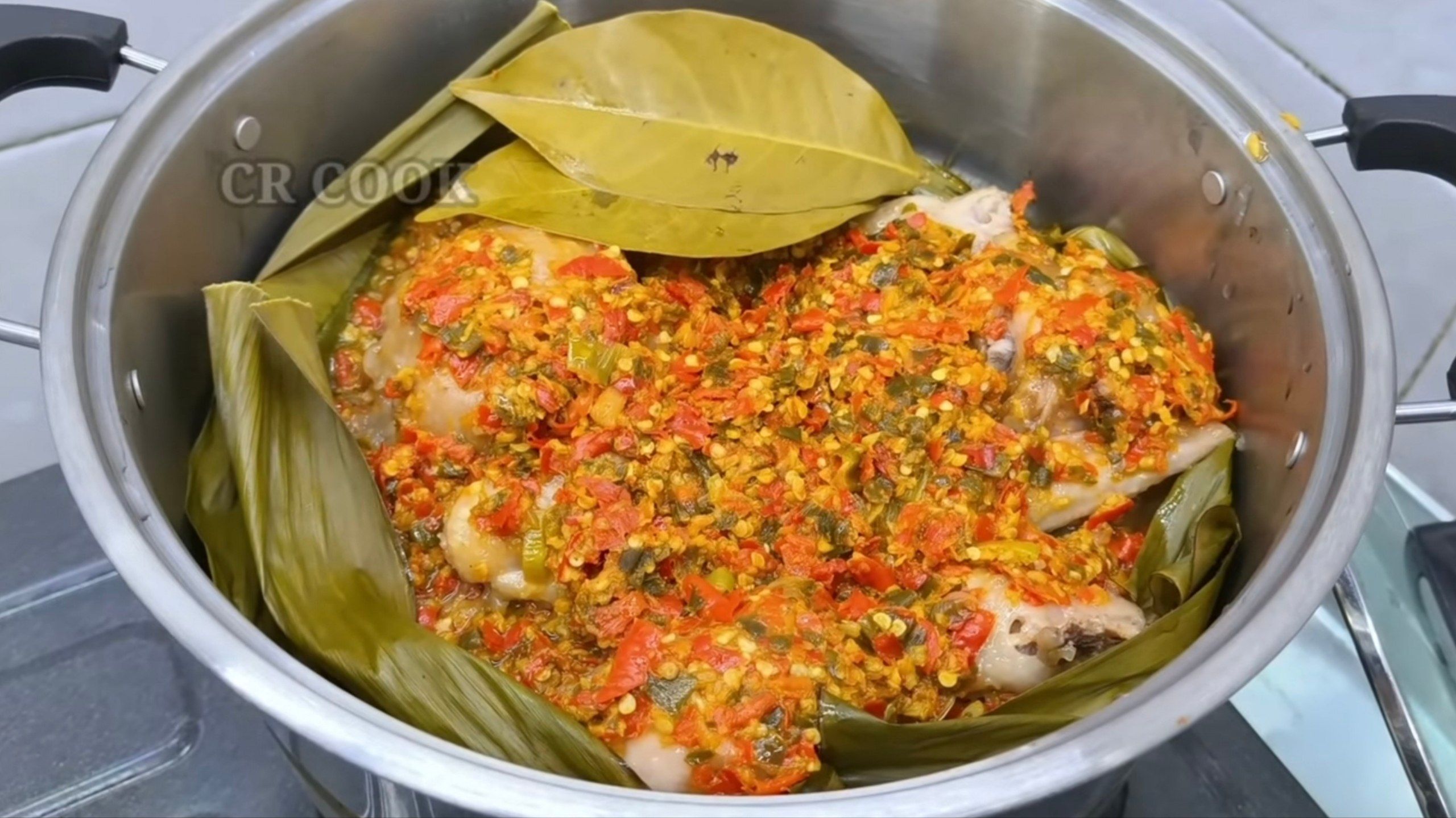 Resep Ayam Songkem Khas Madura yang Gurih dan Pedas