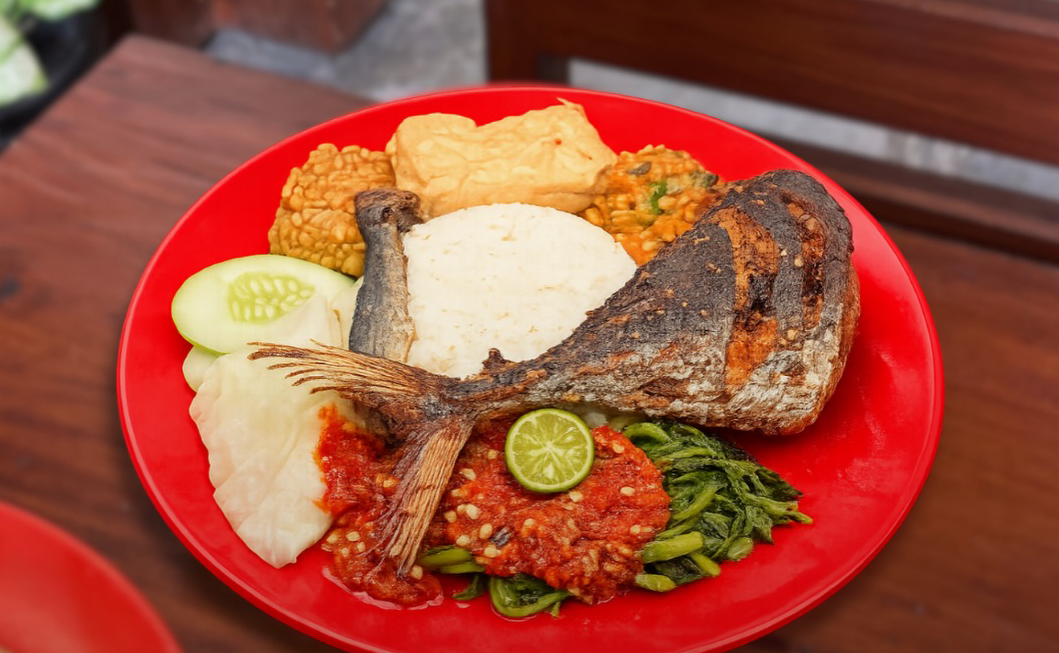 Sego Sambel Cak Uut Hadirkan Lalapan Sambel Tuna Goreng, Perpaduan Gurih dan Pedas yang Siap Menggoyang Lidah