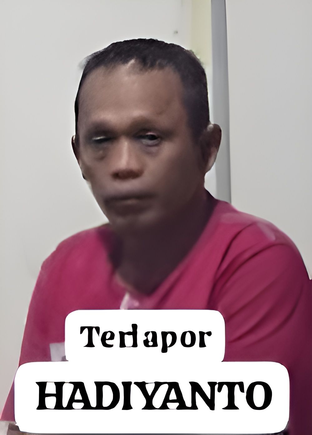 Viral Video Pria Jatuh dari Genteng Telanjang di Jember, Polisi Ungkap Bukan Maling tapi Kabur dari Debt Collector