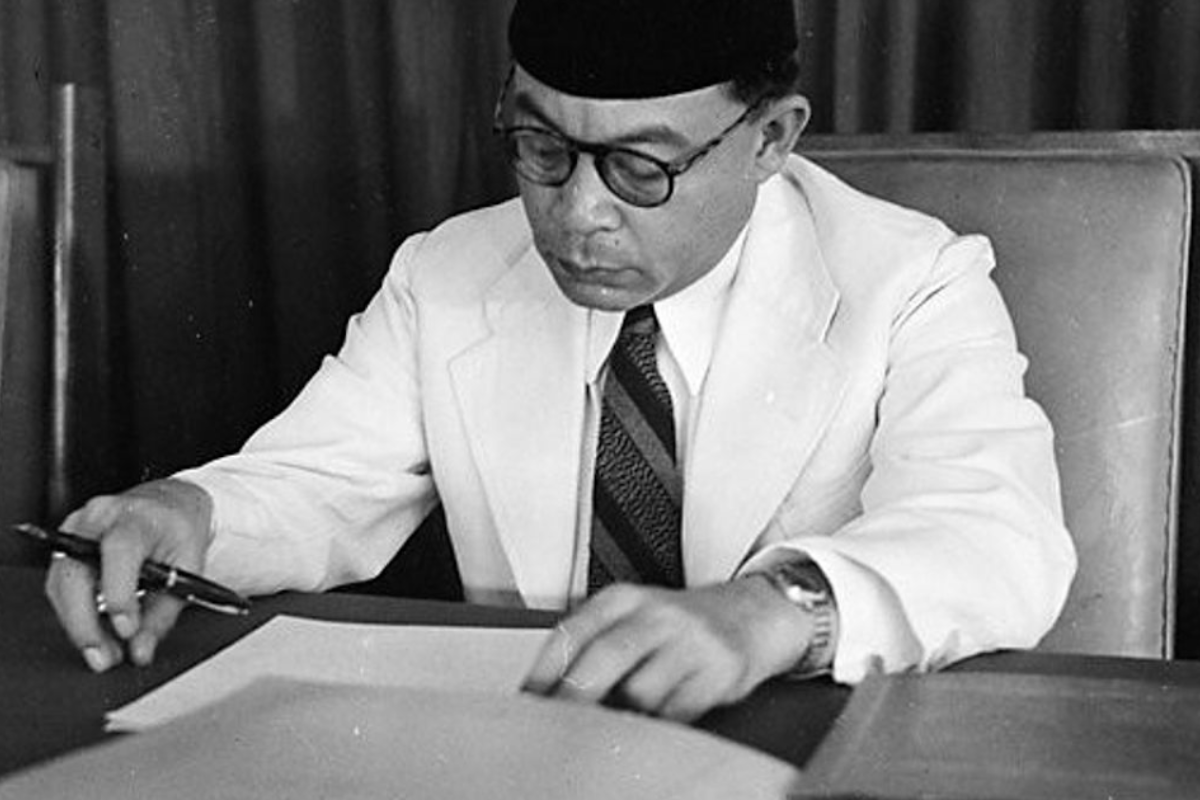 Bedah Alasan dan Sejarah Penetapan Bung Hatta sebagai Bapak Koperasi Indonesia