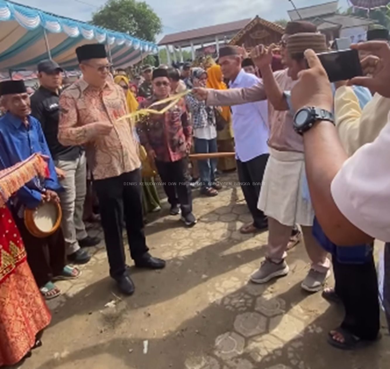 Mengenal Pesta “Panggil” Suku Ketapik Desa Kacung Kabupaten Bangka Barat Provinsi Bangka Belitung