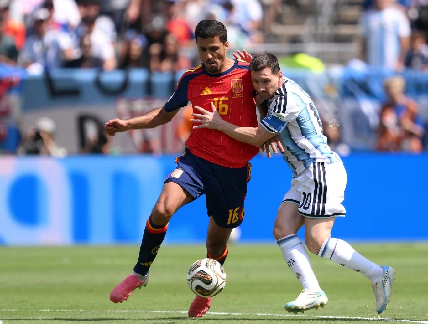 Siapa Paling Berpeluang Meraih Ballon d Or 2026: Rodri, Yamal, Mbappé, atau Messi?
