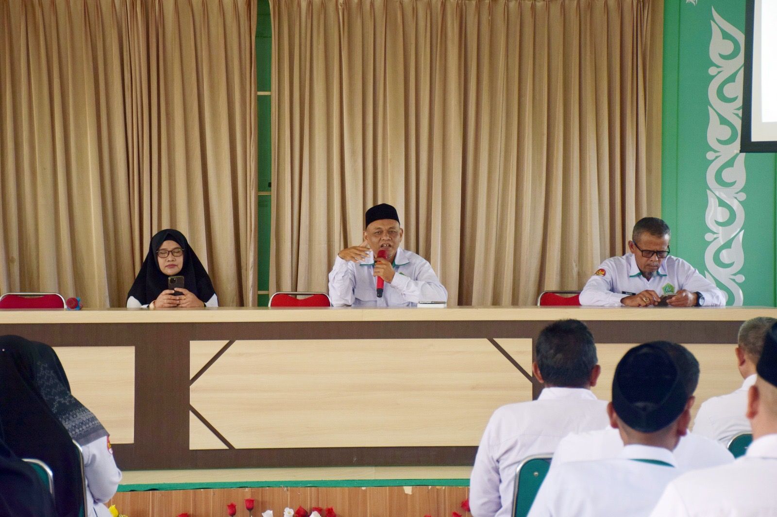 Guru Madrasah Wajib Tahu! Kemenag Bener Meriah Bahas KMA 736 2026 dan Aturan TPG Terbaru