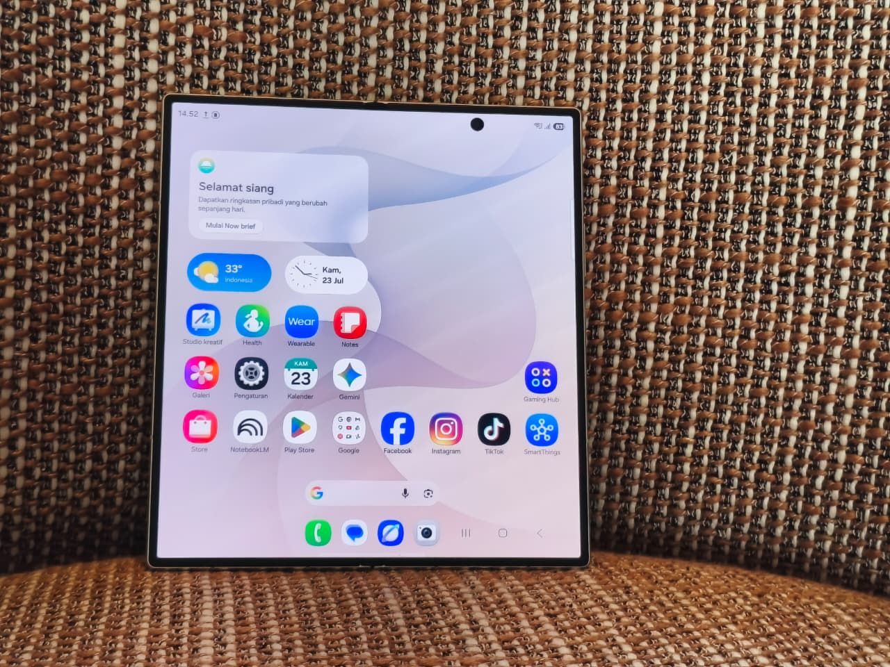 Harga Galaxy Z Fold 8 Ultra Tembus Rp44,5 Juta, Ini yang Baru!