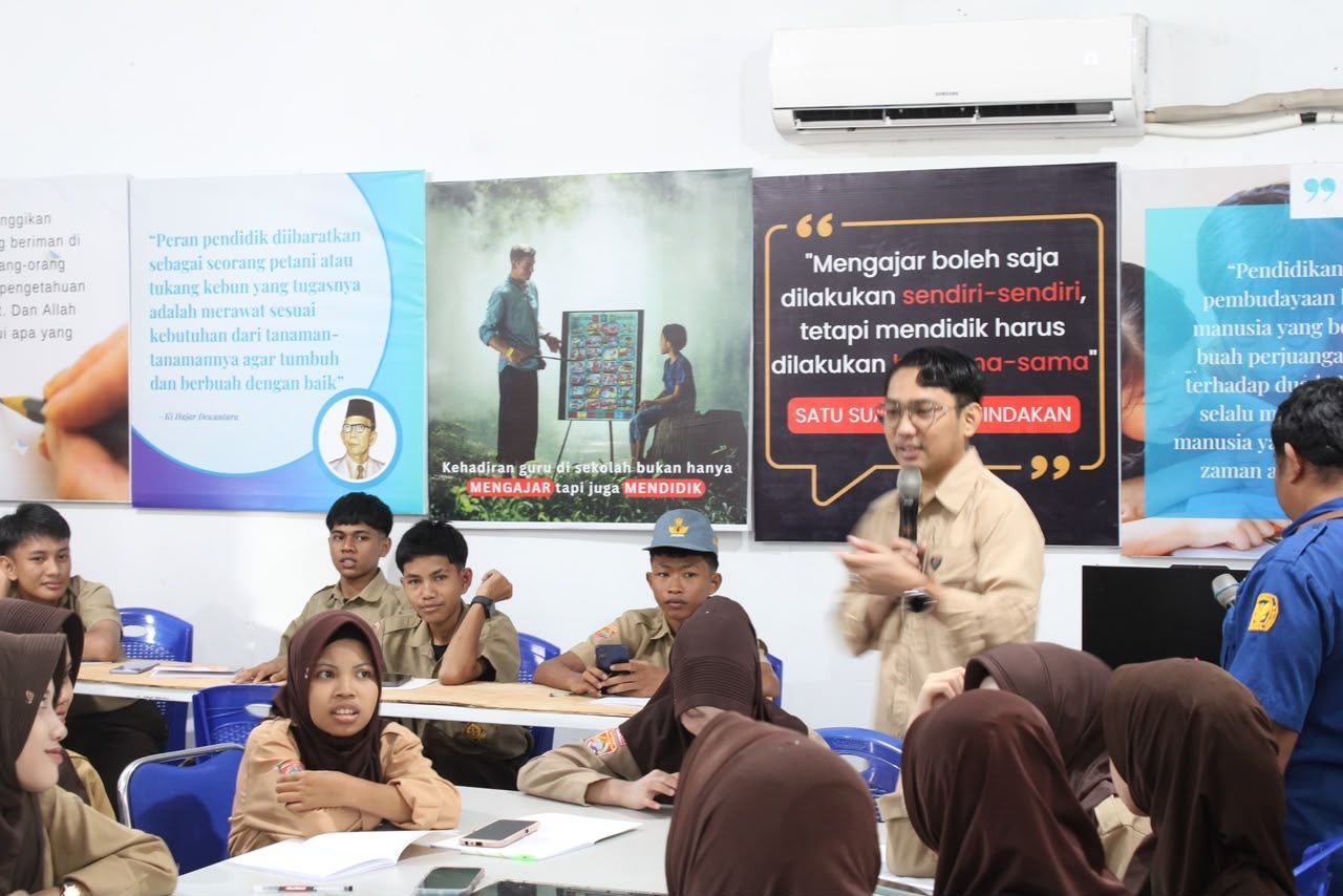 KPU Parepare Sasar Pelajar SMK, Tanamkan Literasi Demokrasi Sejak Dini