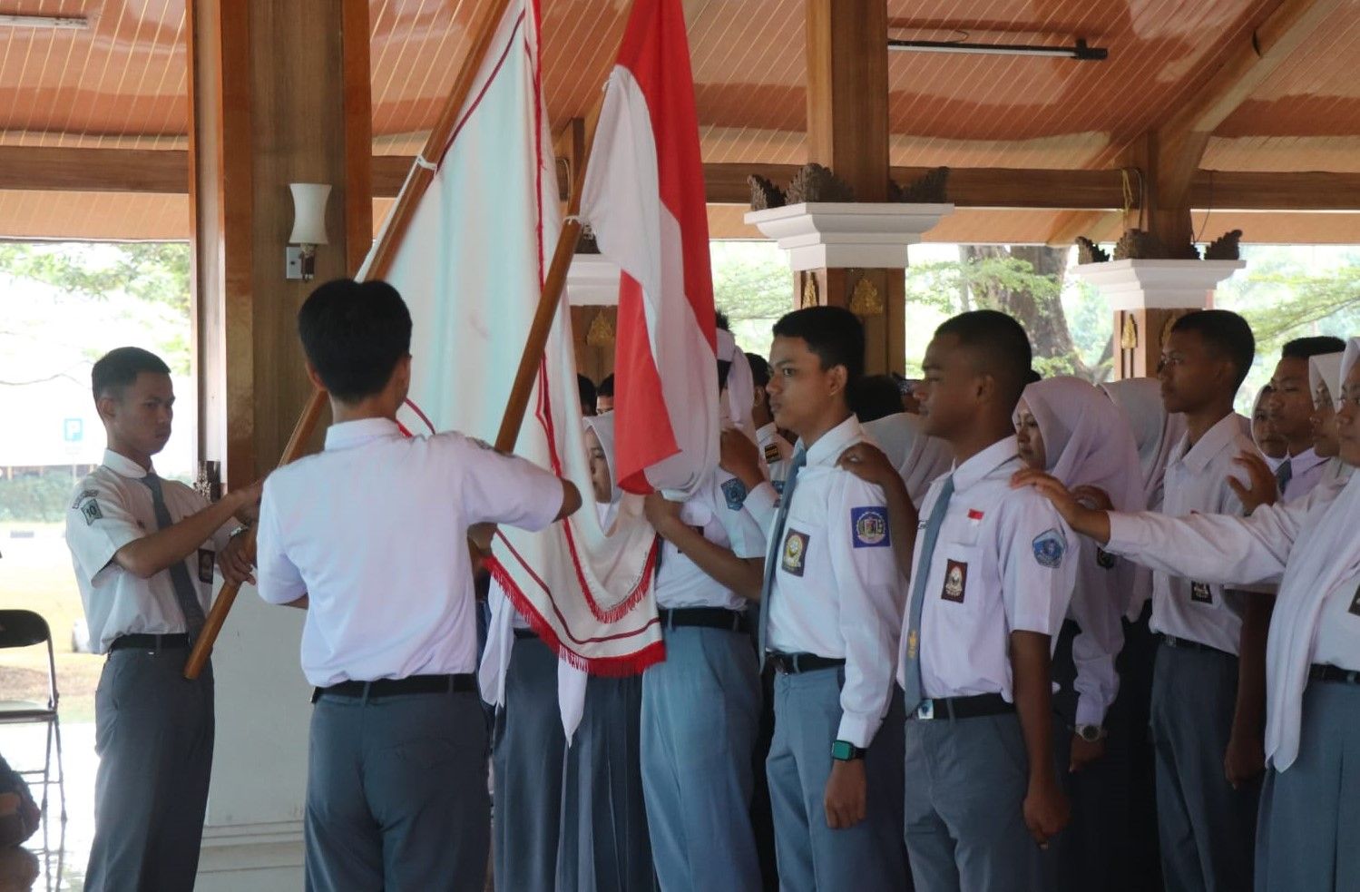 Bupati Sumedang Lantik Pengurus Forum OSIS 2026–2027, Tekankan Kepemimpinan Berkarakter