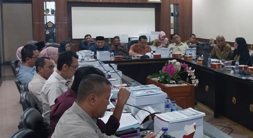 DPRD Jember Tutup Rapat KUA-PPAS APBD 2027, Wartawan Tak Diizinkan Meliput