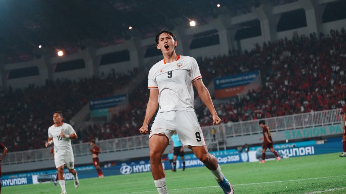 Top Skor Sementara ASEAN Cup 2026: Mitchell Baker dan Dinh Bac Melesat ke Puncak