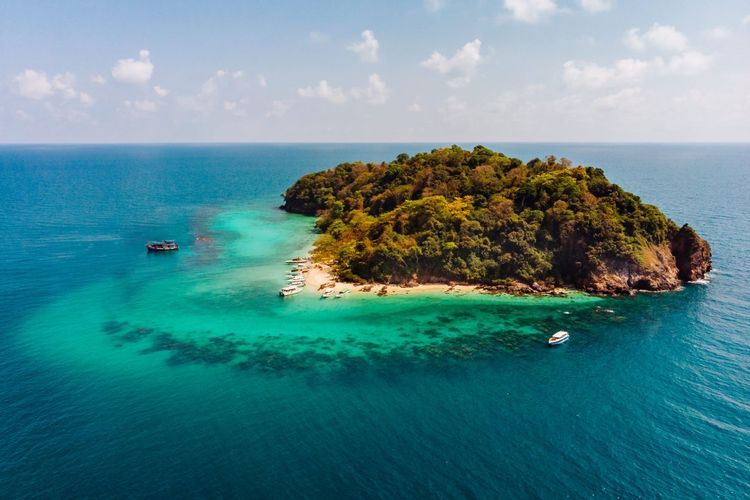 KKP Temukan Kerusakan Lingkungan Parah di Pulau Citlim Akibat Penambangan Ilegal