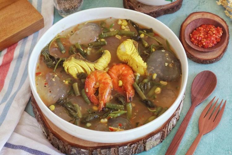 6 Makanan Khas Makassar yang Siap Menggoyang Lidah dan Bikin Ketagihan