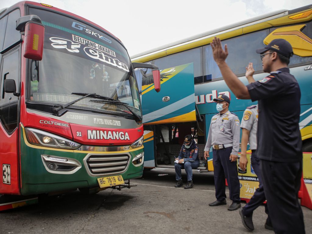 Kenapa Toilet Bus Tidak Boleh BAB?