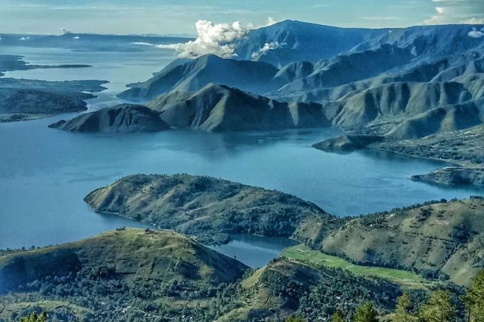 Asal Usul Danau Toba: Legenda Cinta, Janji, dan Bencana yang Abadi dalam Ingatan