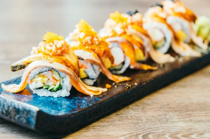17 Ide Nama Usaha Sushi Roll yang Unik, Kekinian, dan Kece Abis