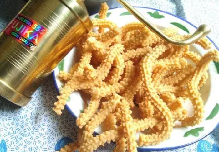 17 Ide Nama Usaha Kue Akar Kelapa yang Kekinian dan Gampang Diingat