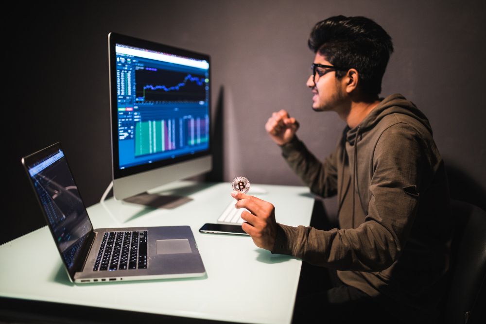 Kupas Tuntas Gaya Hidup 'Day Trader' yang Punya Peluang Cuan Konsisten