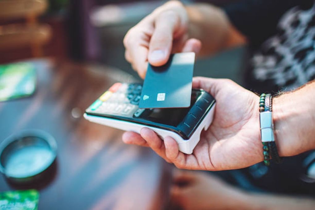 Perbedaan Kartu Debit GPN dan Visa: Biar Transaksi Makin Lancar, Mending Pilih Mana?