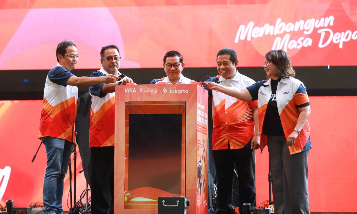 Bank Jakarta Resmi Go Internasional! Kartu Debit Visa Bisa Dipakai di 200 Negara, Pramono Anung Singgung Rencana IPO