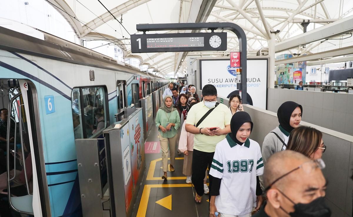 Pemprov DKI Jakarta Gratiskan Transportasi Publik saat Idulfitri, Ada Diskon Mall hingga 70 Persen!