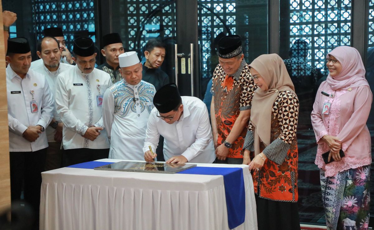 Resmikan Masjid As-Sakinah di Tebet, Pramono Anung: Bikin Hati Tenteram di Tengah Cuaca Ekstrem