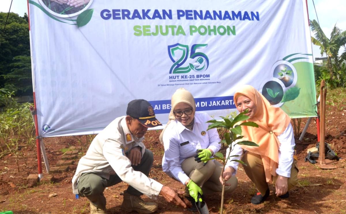Peduli Lingkungan, BBPOM Jakarta Canangkan Gerakan Penanaman Sejuta Pohon demi Masa Depan Ekosistem yang Lebih Sehat