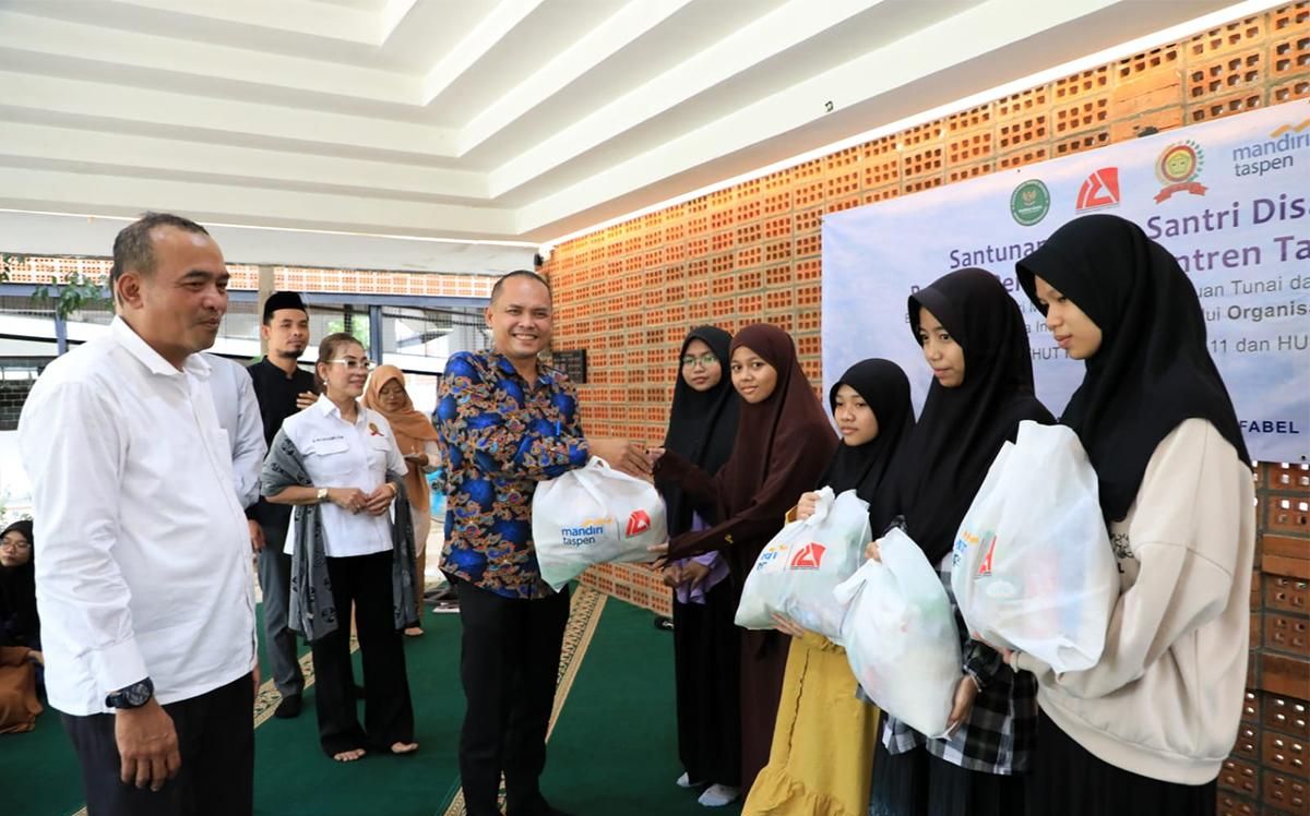 Momen Haru di Lebak Bulus: Puluhan Satri Difabel Terima Kado Spesial Jelang Ramadhan 1447 H