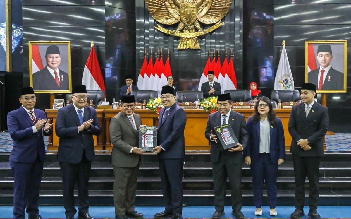 Pemprov DKI Jakarta Sukses Raih WTP ke-9, Pramono Anung Sentil Masalah JPO Senen