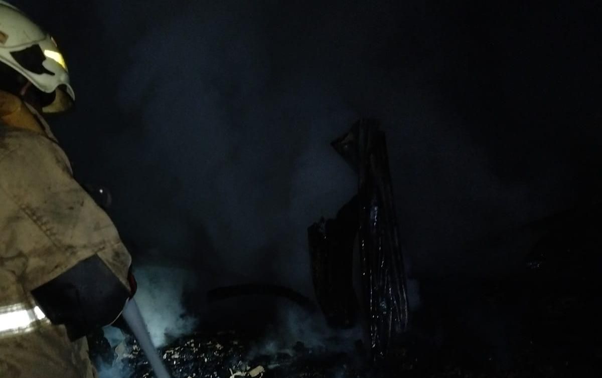 Perpustakaan SMAN 84 Jakarta Barat Hangus Terbakar, 14 Mobil Pemadam Dikerahkan