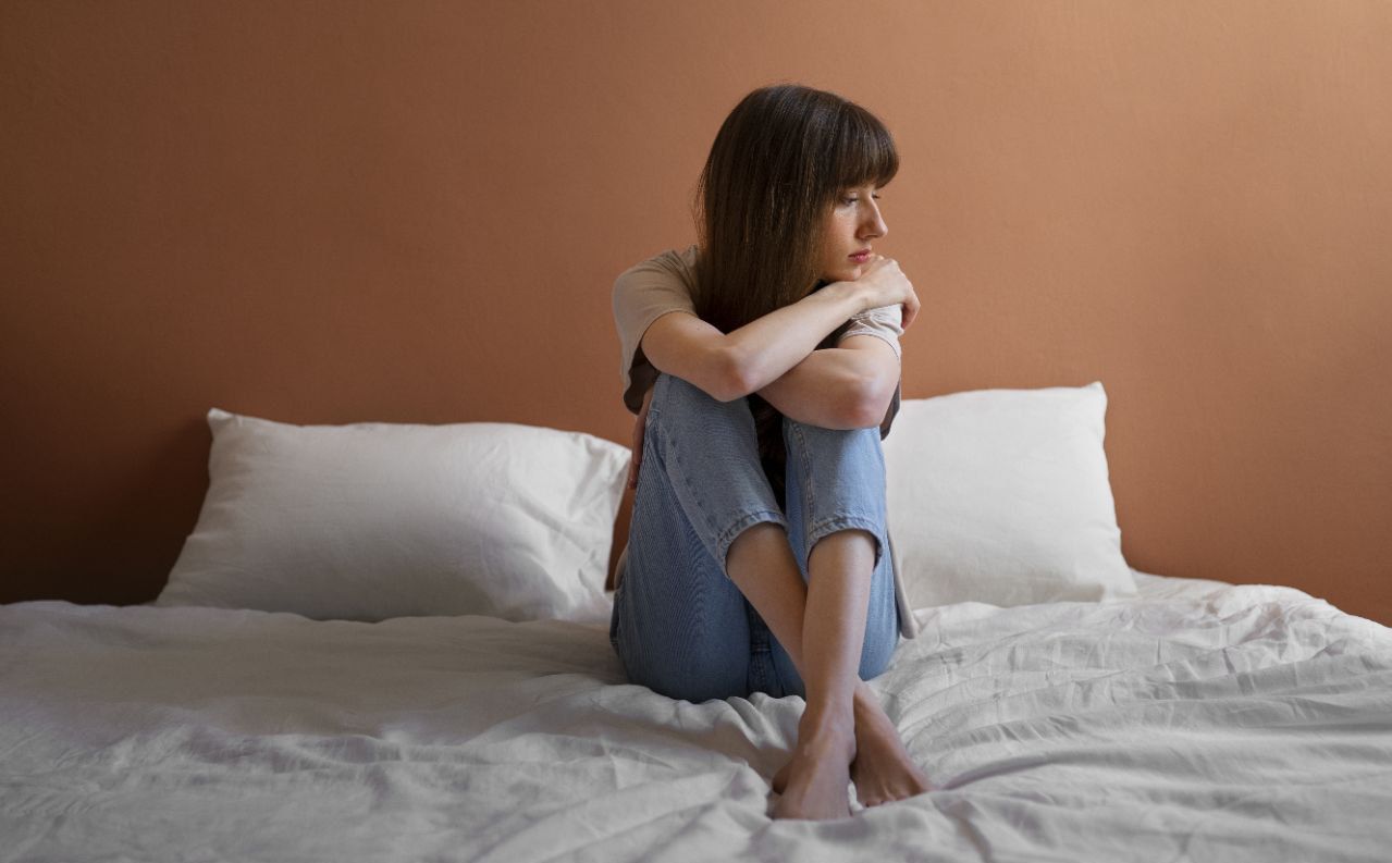 5 Zodiak Cewek yang Paling Sering Overthinking di Malam Hari, Kamu Termasuk?