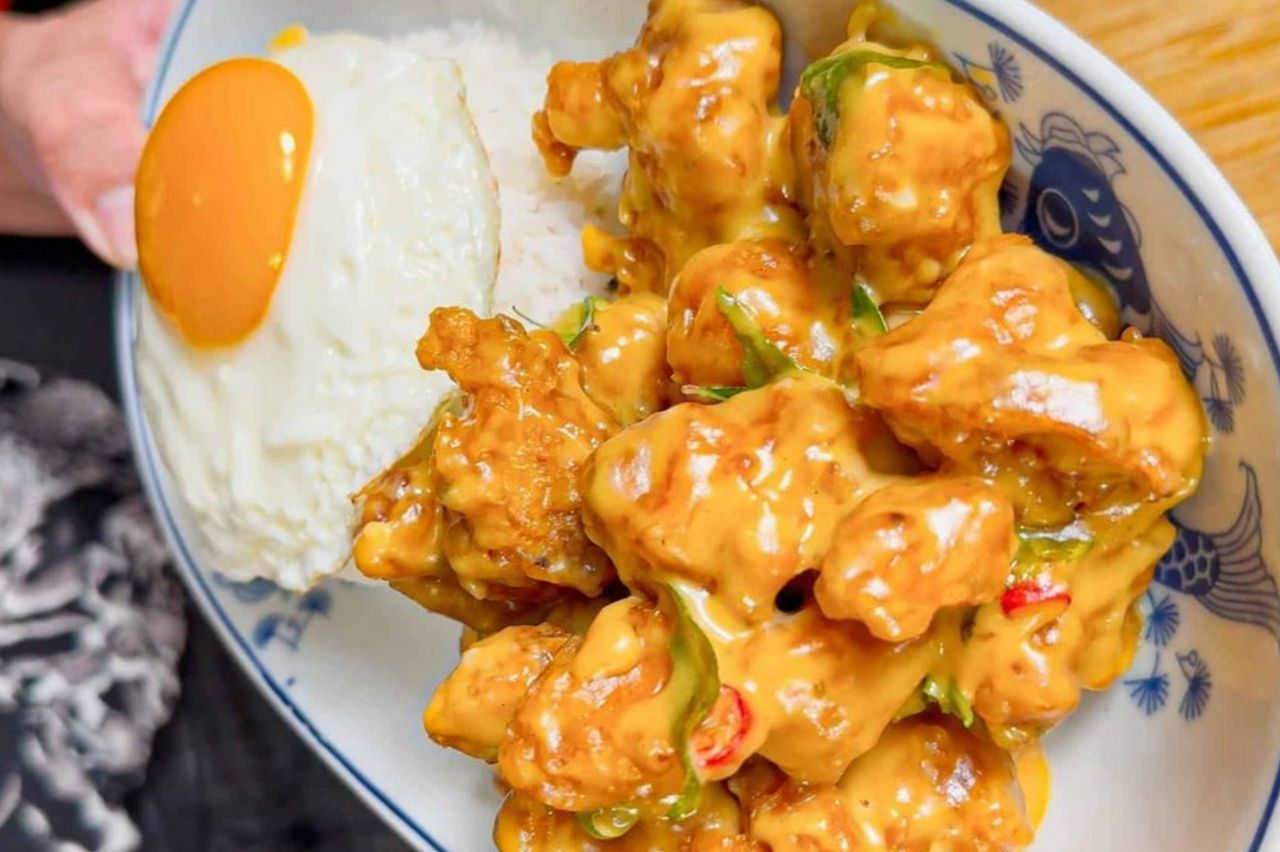 17 Ide Nama Usaha Salted Egg Chicken yang Unik dan Auto Cuan buat Bisnis Kamu