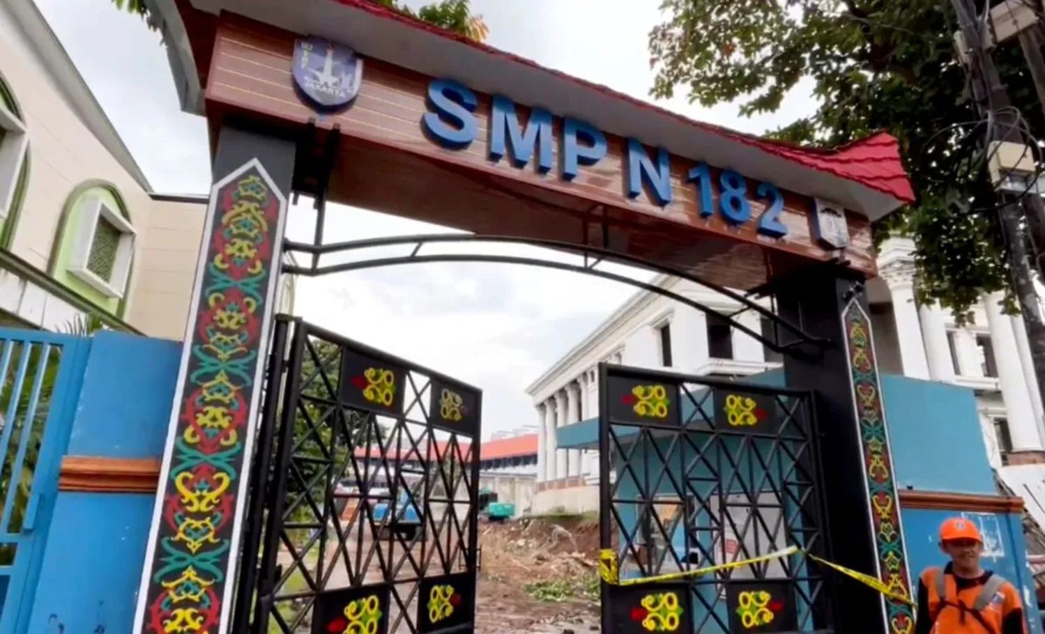 Tembok Roboh Timpa SMPN 182 di Kalibata, Disdik DKI Jakarta Targetkan Perbaikan Rampung Pekan Depan