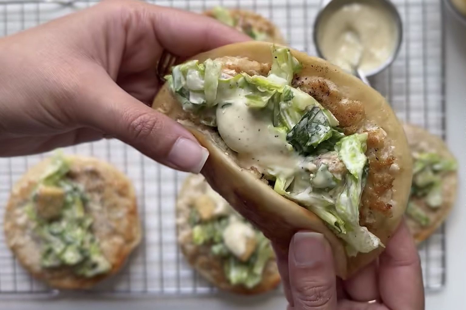 17 Ide Nama Usaha Tacos yang Kekinian, Keren, dan Menarik
