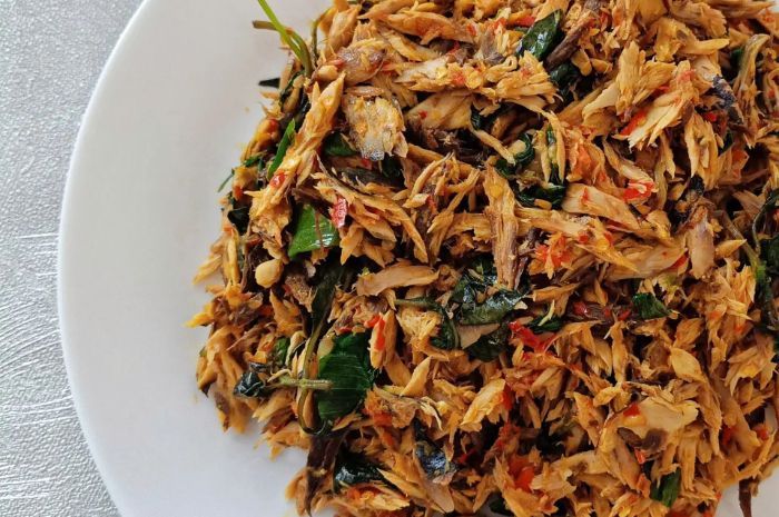 Resep Ikan Tongkol Suwir Pedas, Cocok untuk Lauk Harian