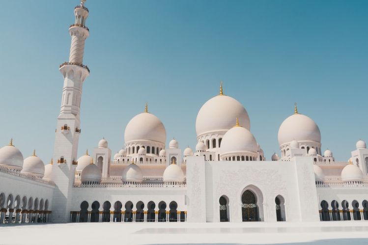 30 Ucapan Maulid Nabi Muhammad SAW 2025, Penuh Doa dan Kedamaian