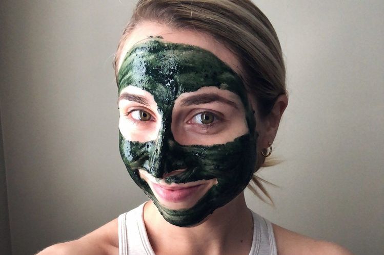 4 Masker Daun Kelor untuk Wajah agar Bebas Jerawat Secara Alami