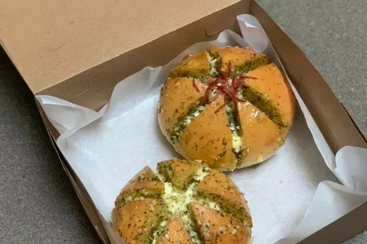 17 Ide Nama Usaha Garlic Cheese Bread yang Bikin Nongkrong Makin Estetik