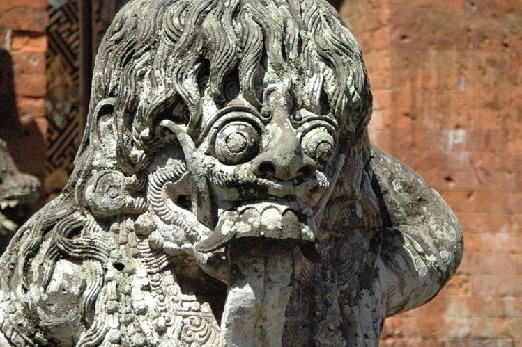 Asal Usul Leak Bali: Kisah Calon Arang, Dendam, dan Pertarungan Sakti yang Jadi Legenda