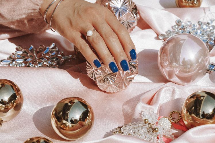 17 Ide Nama Usaha Nail Art yang Membawa Rezeki dan Bikin Kuku Auto Aesthetic