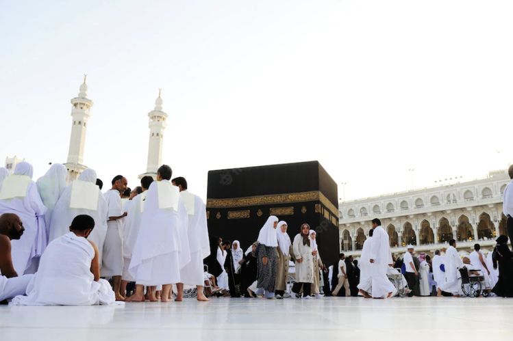 Cara Aman Menunda Haid Sebelum Berangkat Haji atau Umroh
