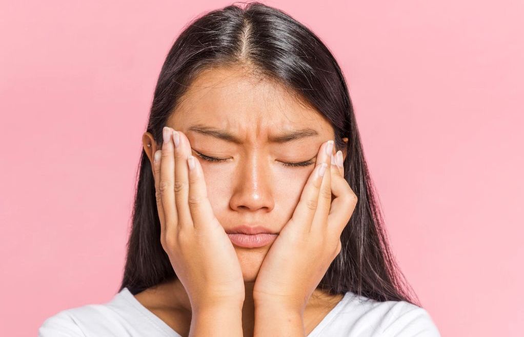 Jerawat Tiba-Tiba Muncul Padahal Rutin Skincare? Mungkin Stres yang Jadi Biangnya!