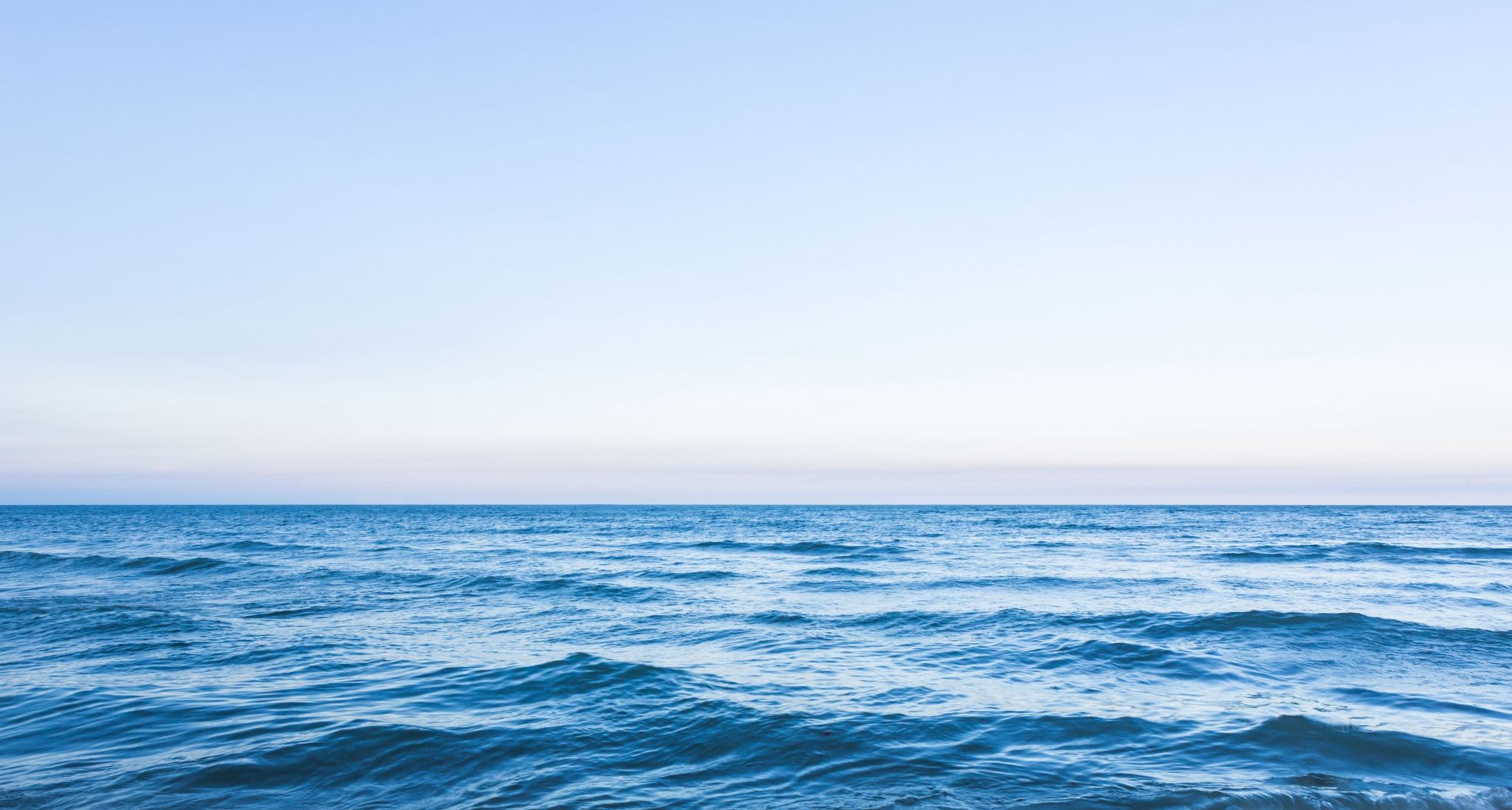 5 Arti Mimpi Berada di Tengah Laut Menurut Primbon Jawa, Pertanda Apa?