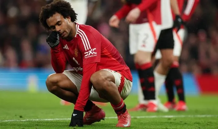 MU Siap Lepas Joshua Zirkzee, Juventus Hanya Mampu Pinjam